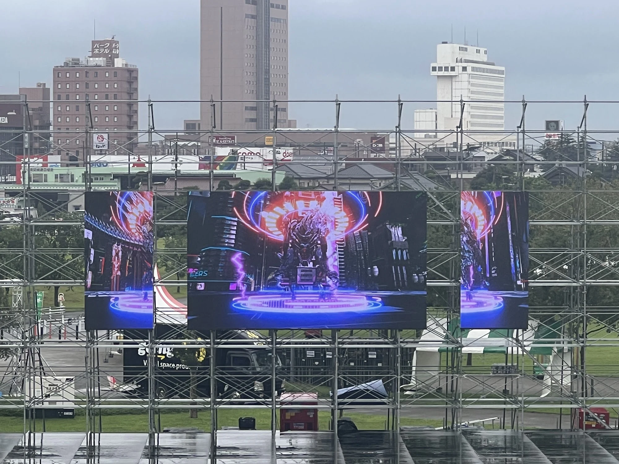 横山電工 別角度・機材の様子