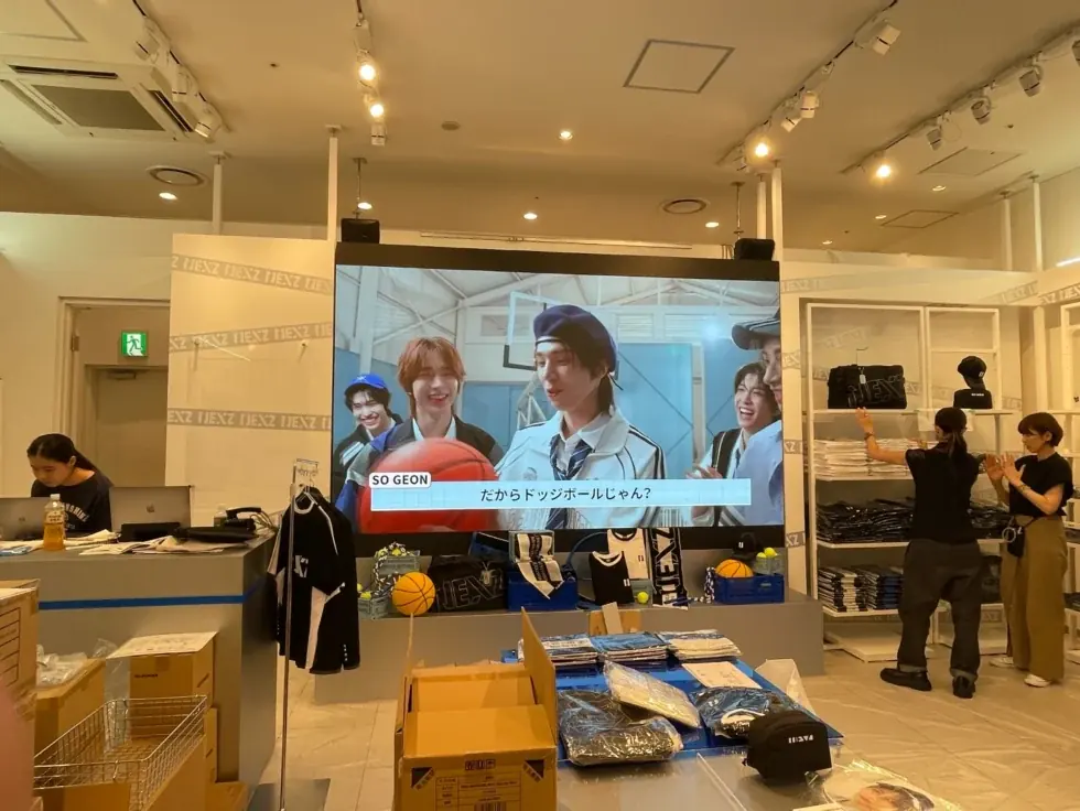 宮下パークのK-ＰＯＰ　STORE